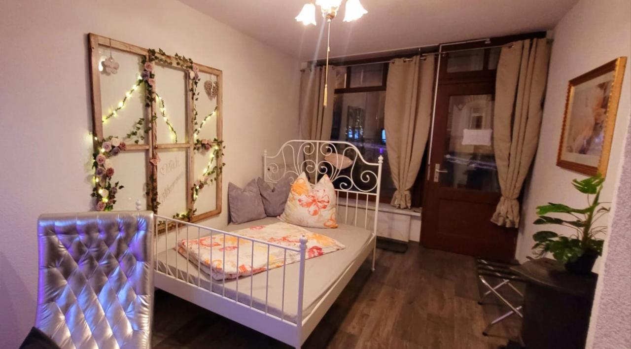 Siebenlehn Privatzimmer מראה חיצוני תמונה